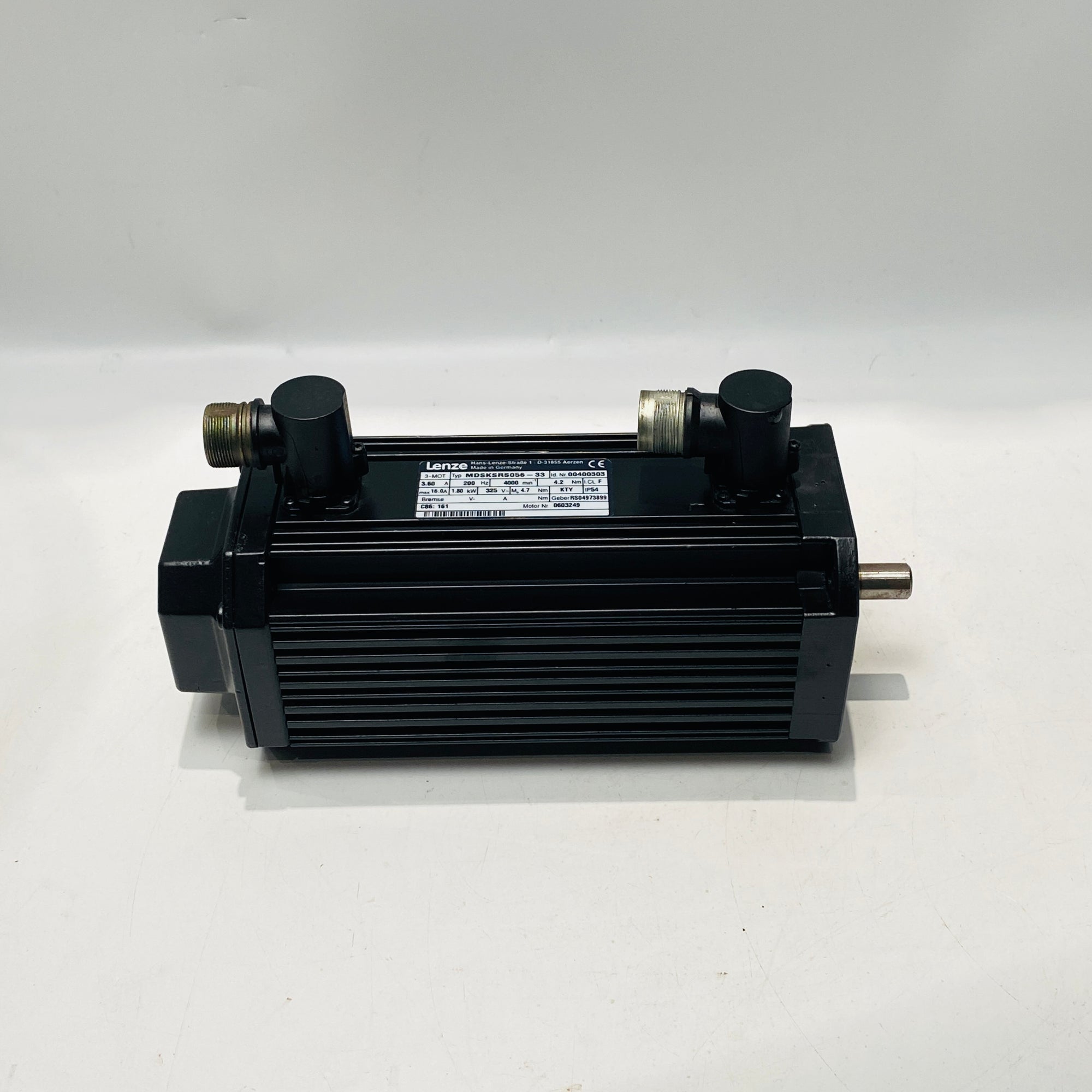 Lenze MDSKSRS056-33伺服電機