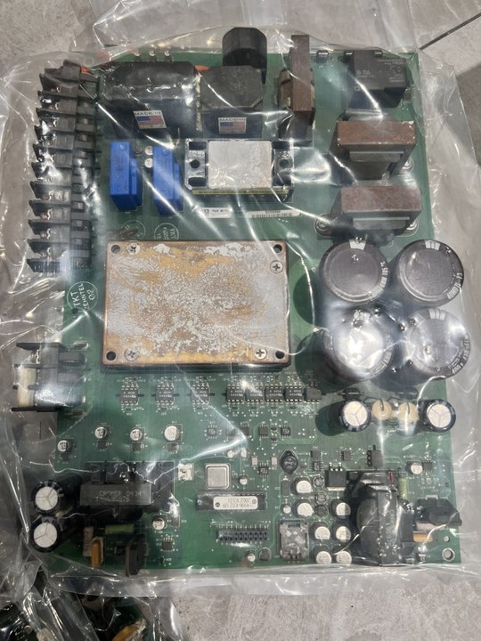 ALLEN BRADLEY 74102-614-51 驅動板