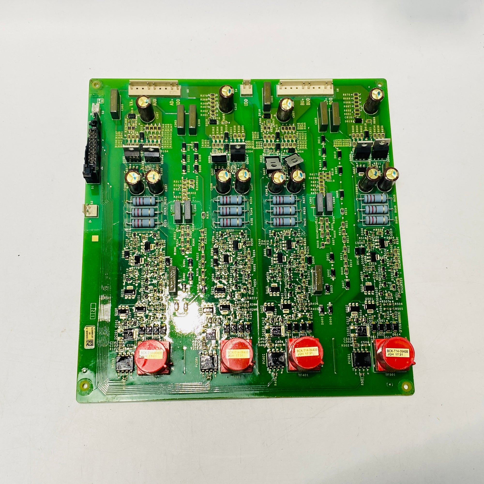 Schneider EAV64936 Board Card