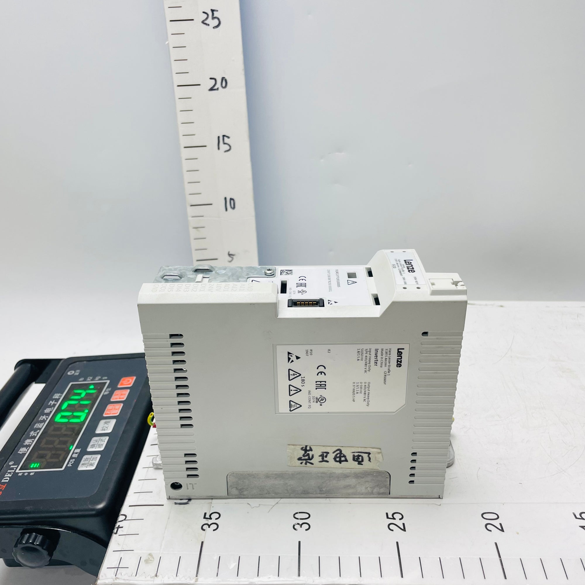 LENZE I51AE137F10010000S變頻器