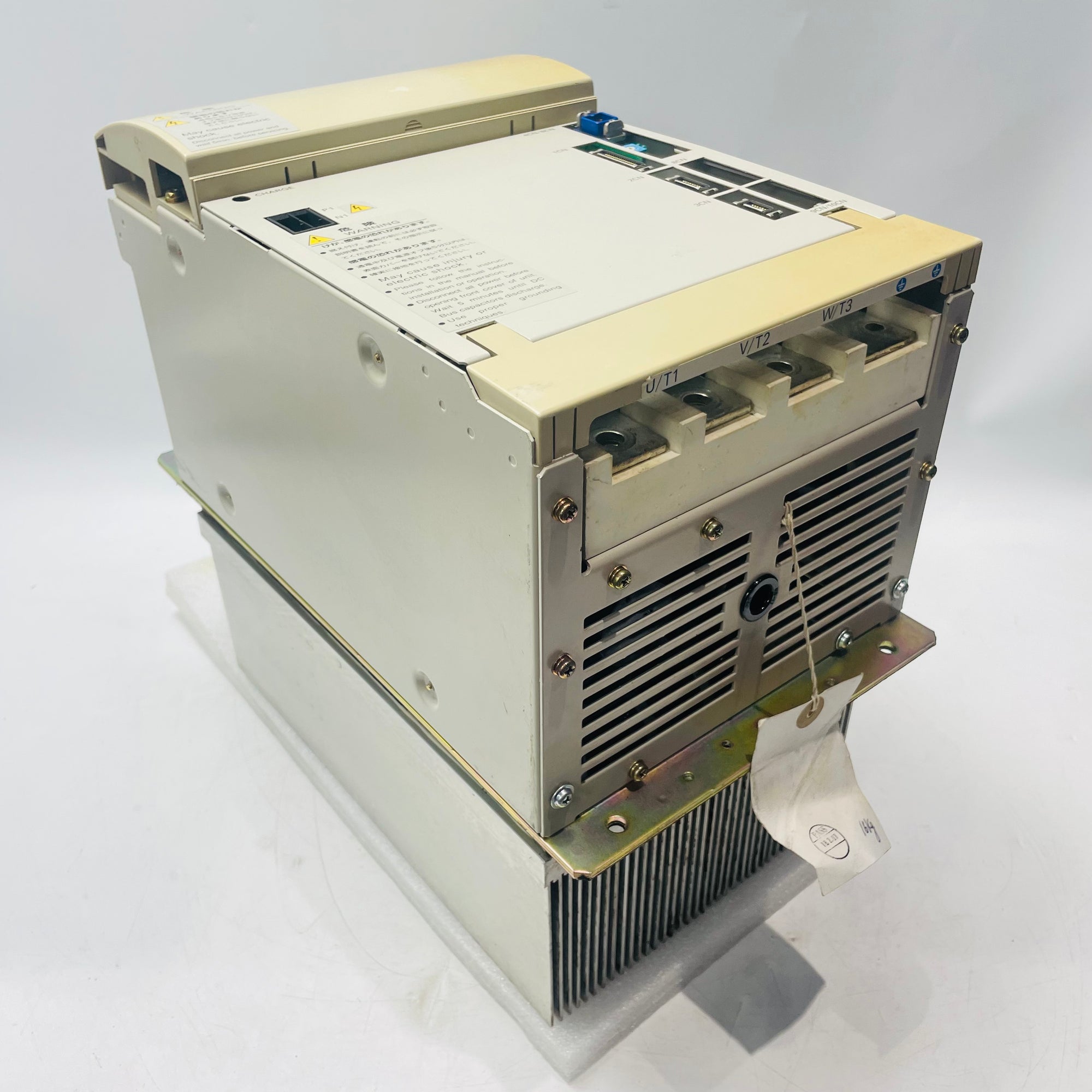 安川VS-626M5變頻器