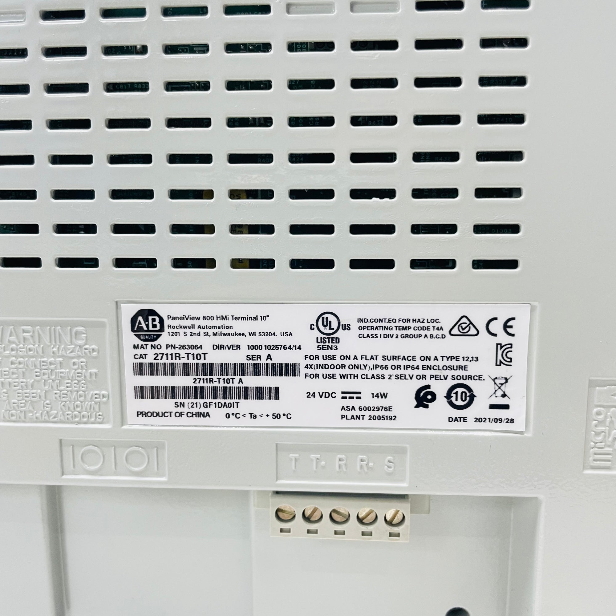 Allen Bradley 2711R-T10T PanelView800 HMI觸控螢幕終端