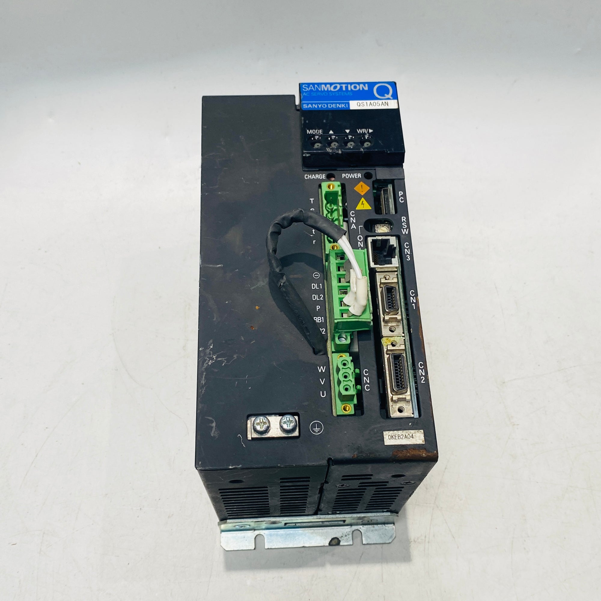 三洋馬達SANMOTION QS1A05AN0KEB2A04交流伺服驅動器