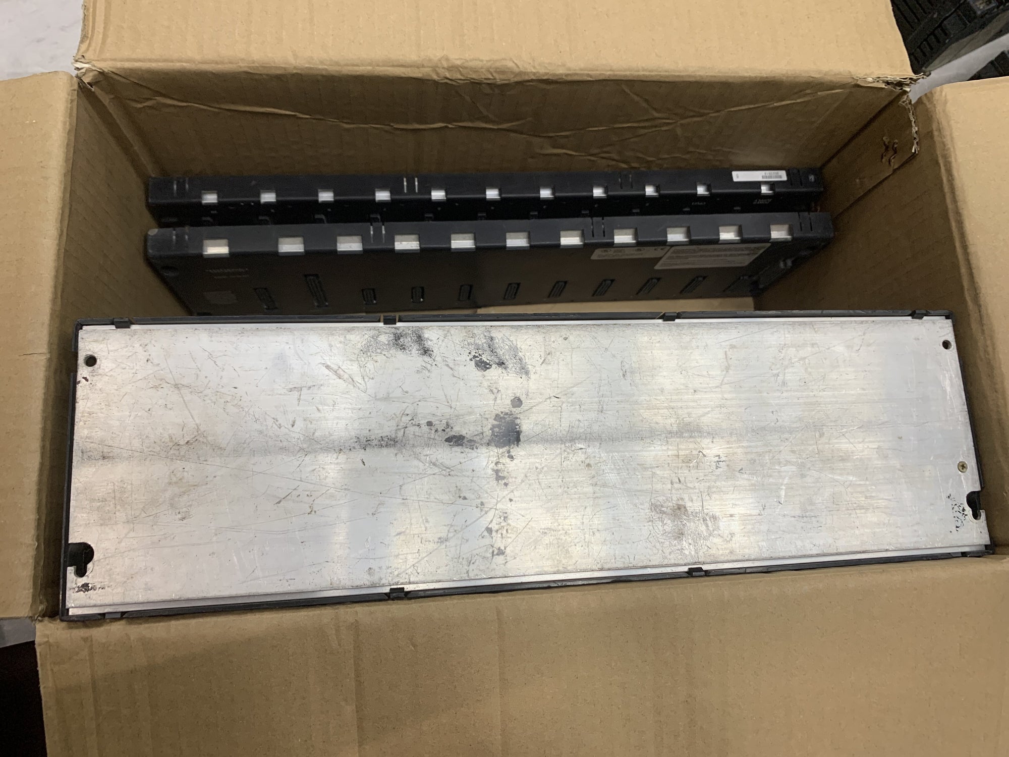 發那科 GE IC693CHS391K 底座