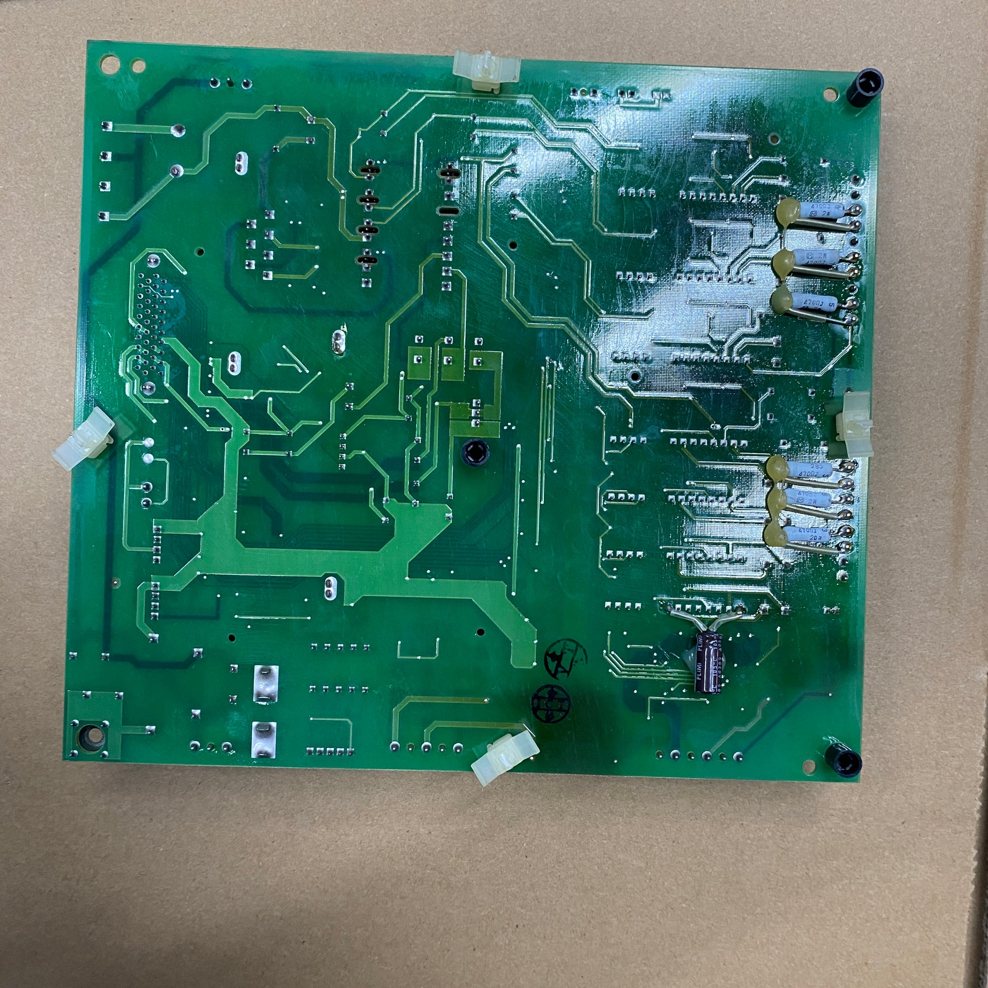 安川SGDB-CB75AAY332C機器人卡