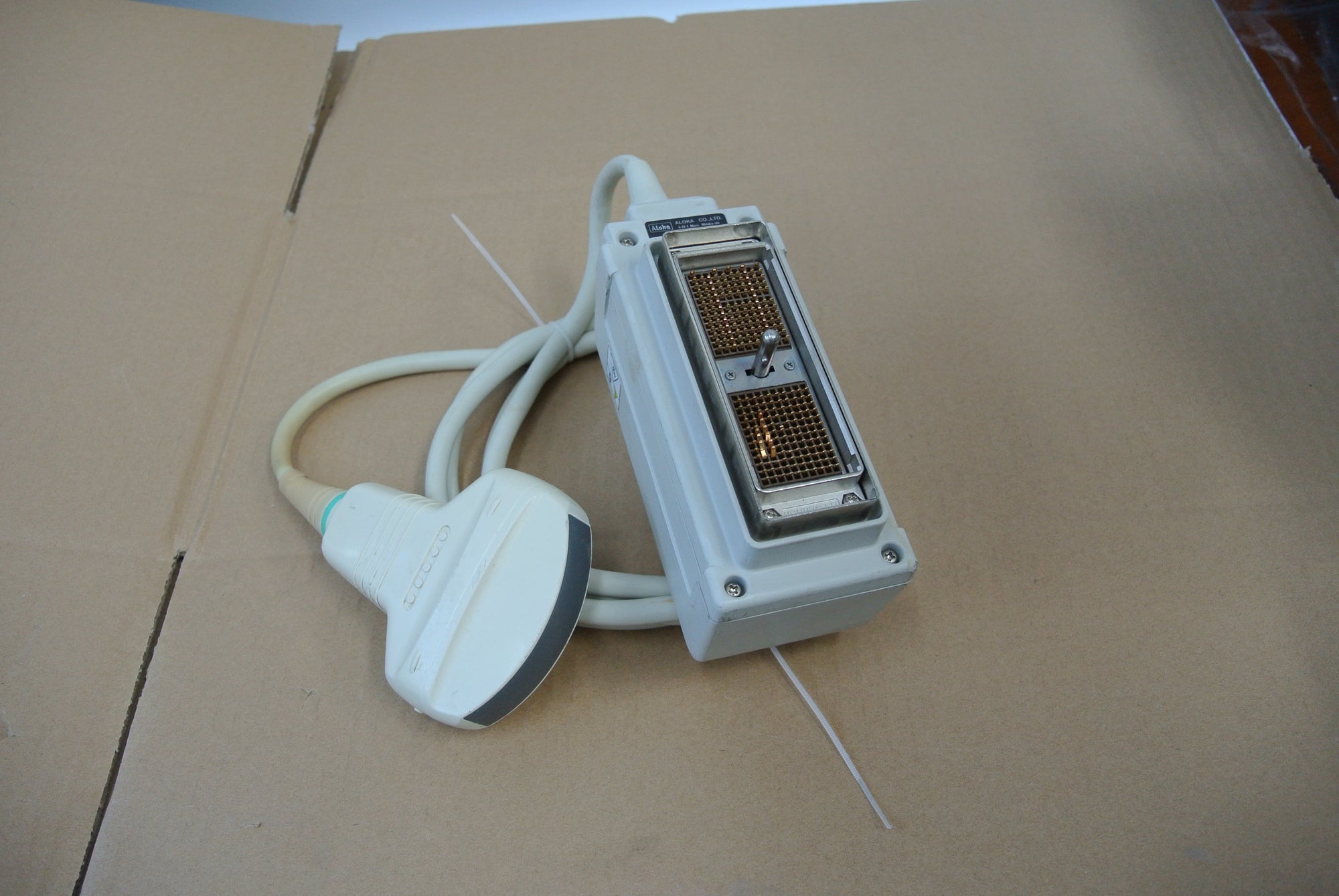 ALOKA UST-9114-3.5超音波探頭