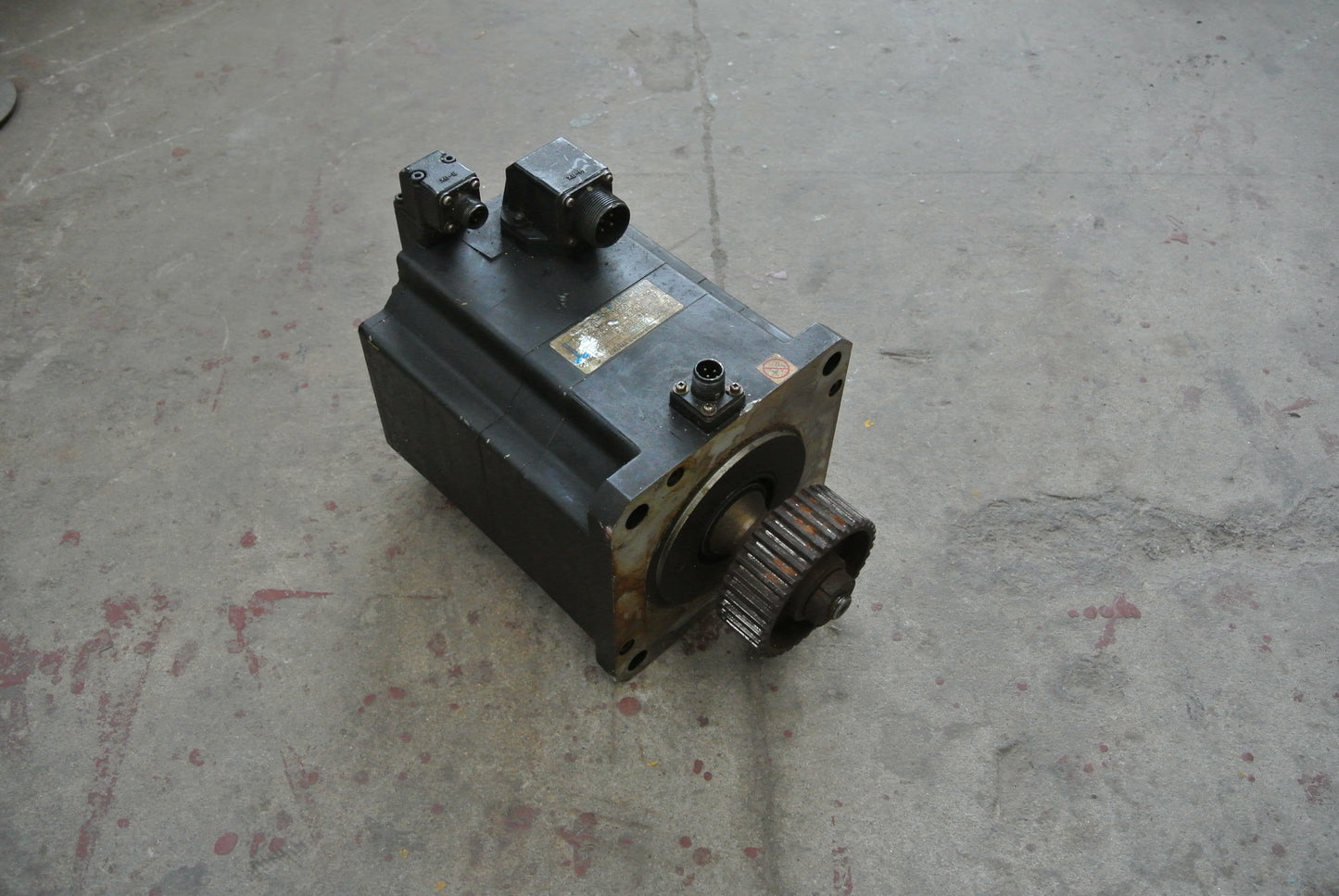 Okuma BL-MC100J-20TB ER-JF-7200D Servo Motor