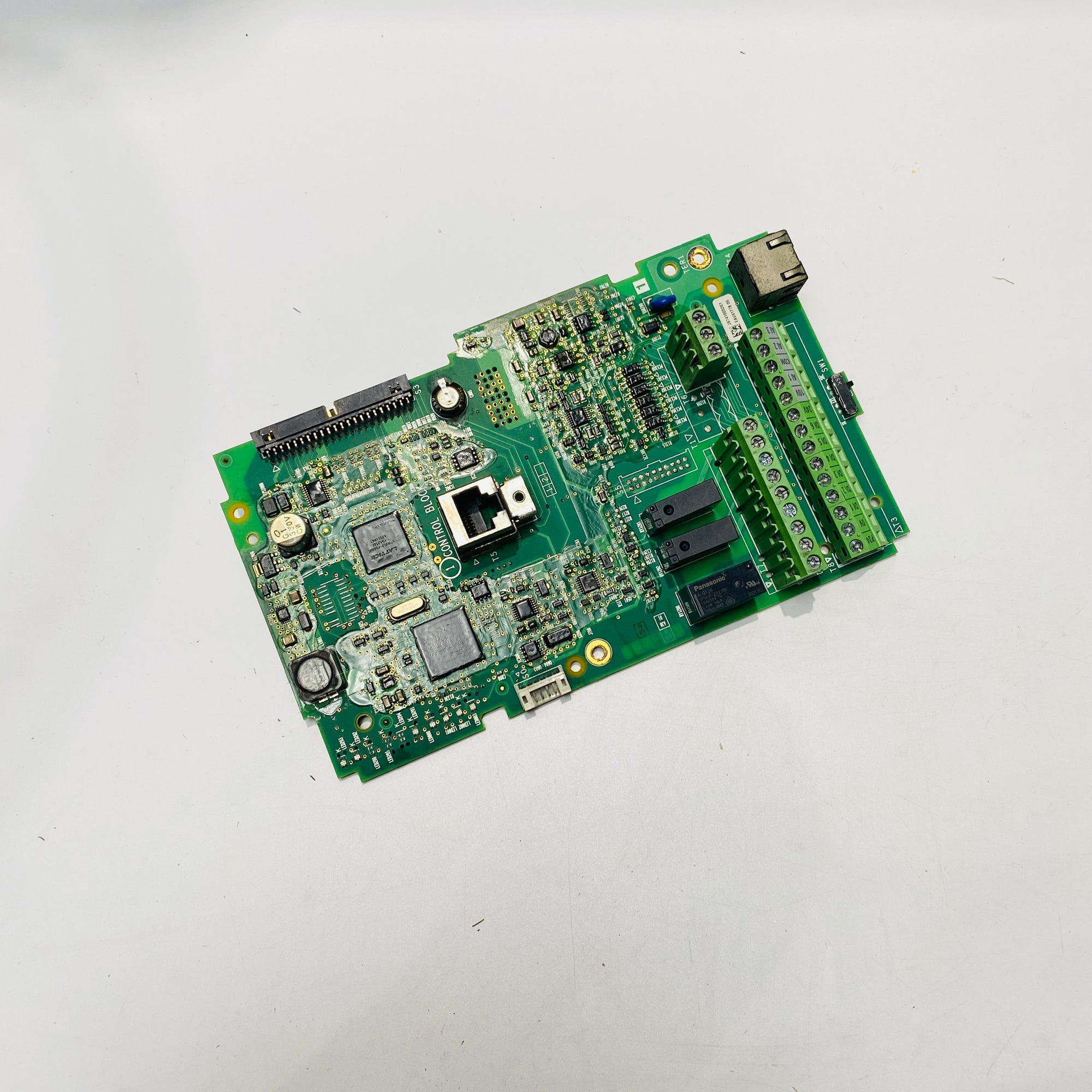 Schneider Electric EAV4177805 Board