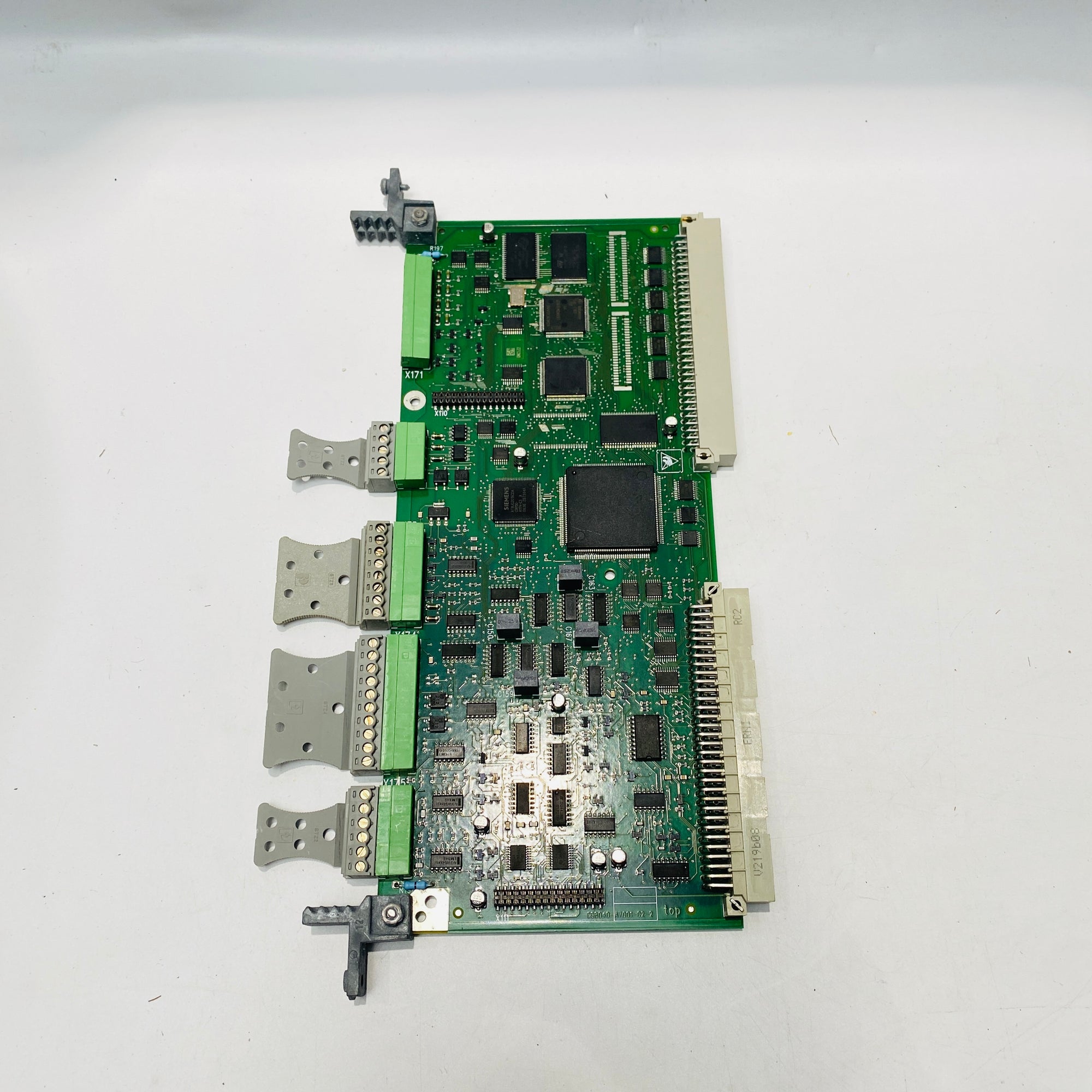SIEMENS C98043-A7001-L2-4 Control Board