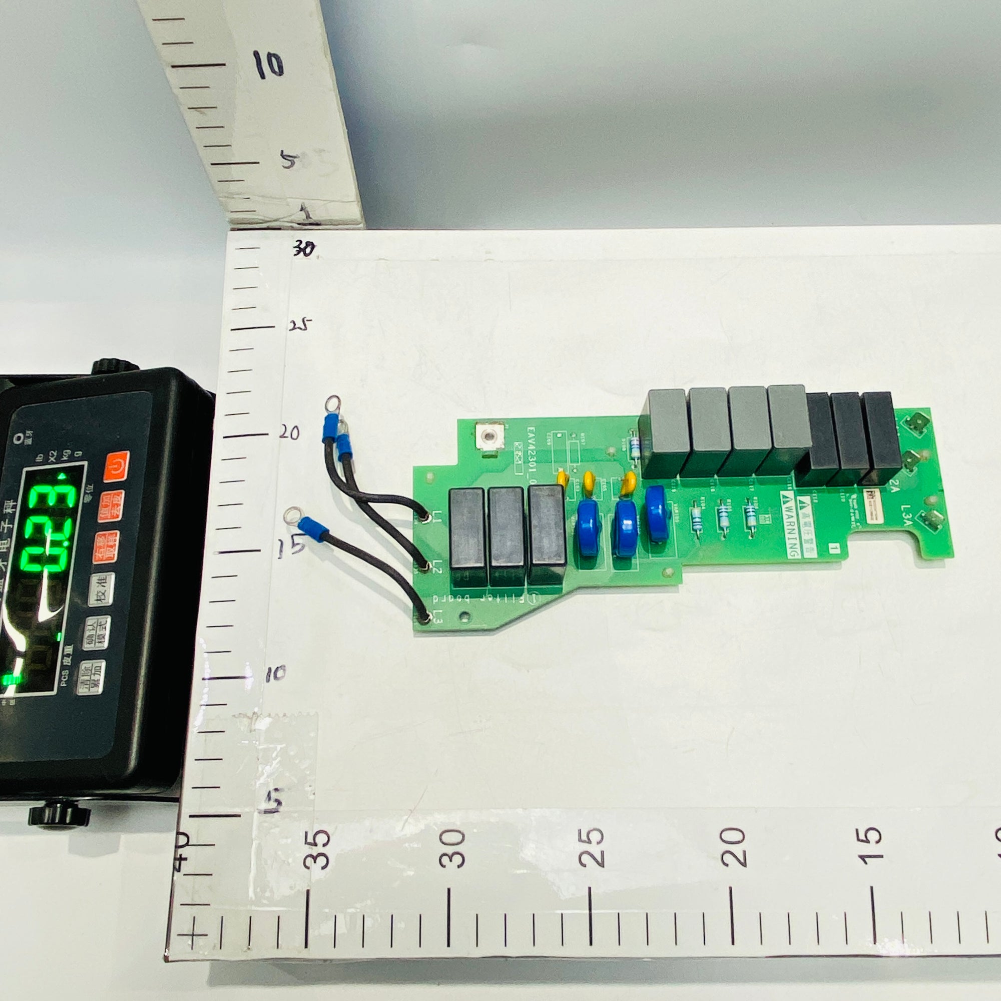 施耐德電機 EAV42301-00 電路板