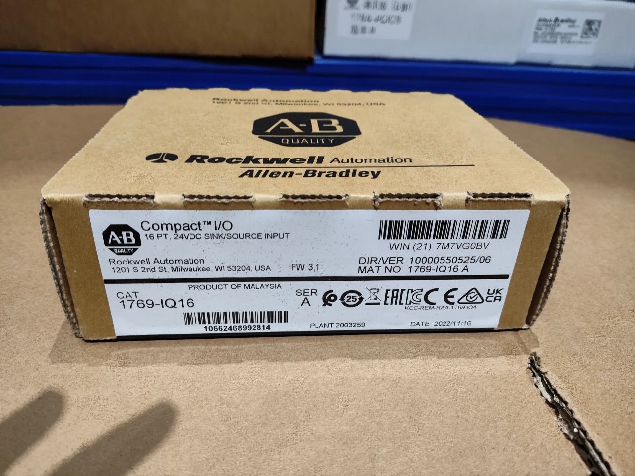 1769-IQ16 Allen Bradley 16PT 汲極源輸入模組