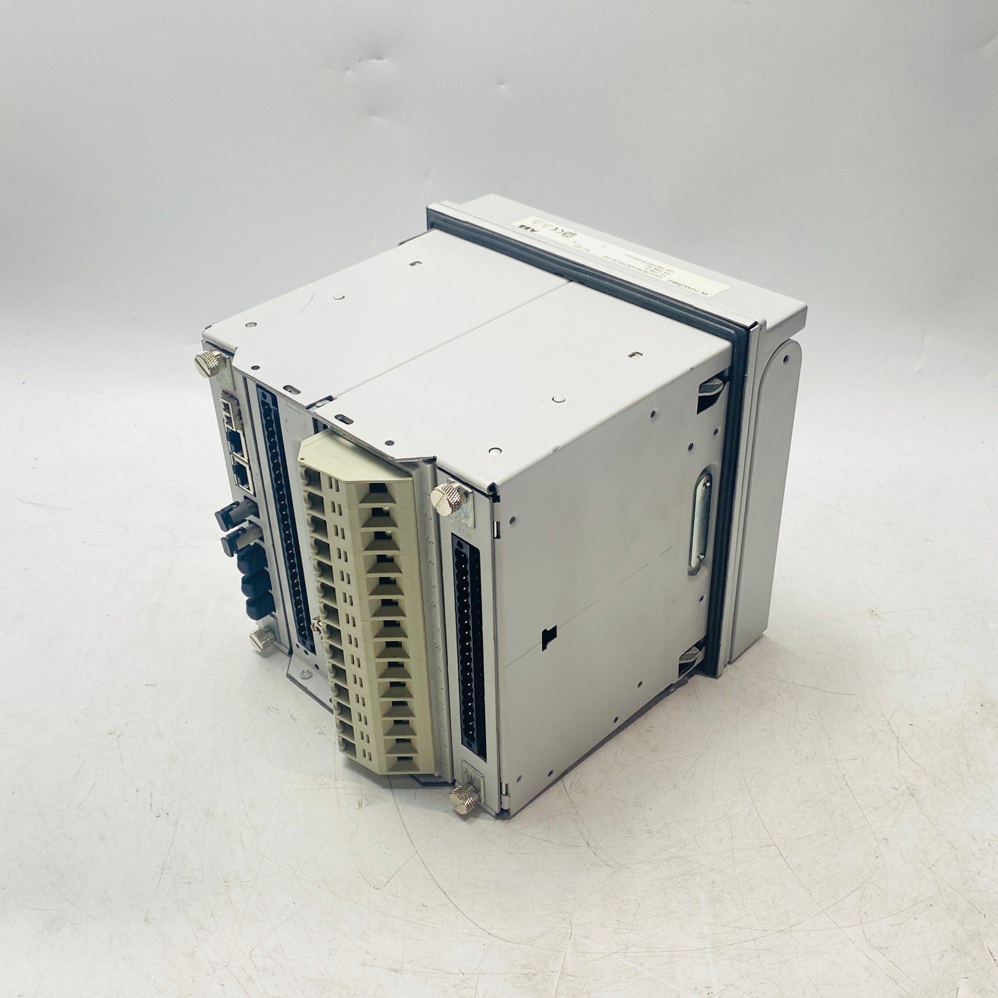ABB REF615C_D RELAY FEEDER PROTECTION CONTROL
