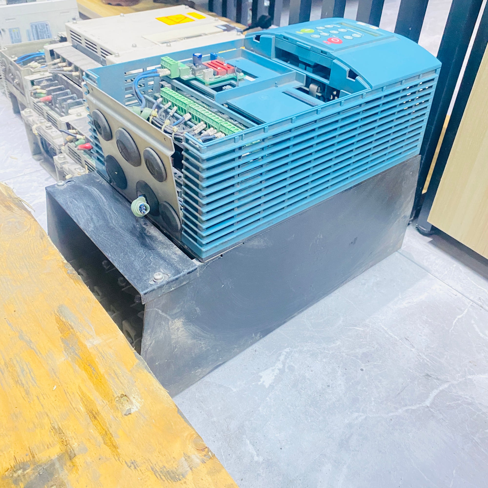 Parker 590P/0165/500/0011/UK/AN/0/0/0 Controller