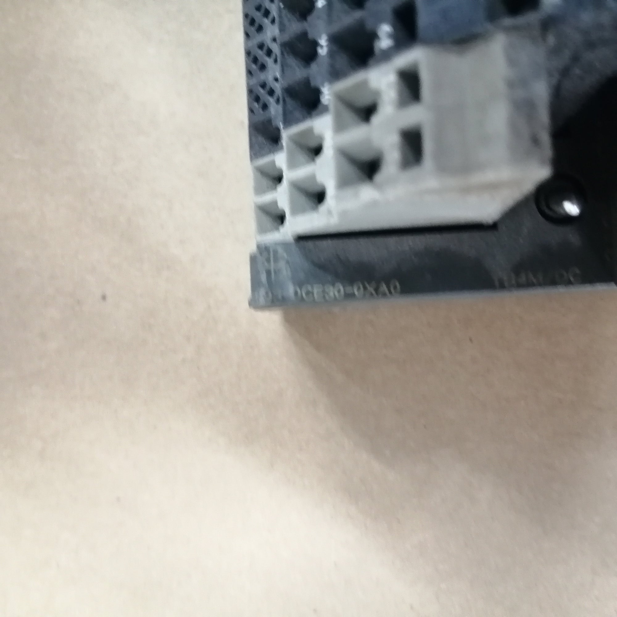 SIEMENS 6ES7131-0BL00-0XB0 6ES7193-0CE30-0XA0 PLC Module