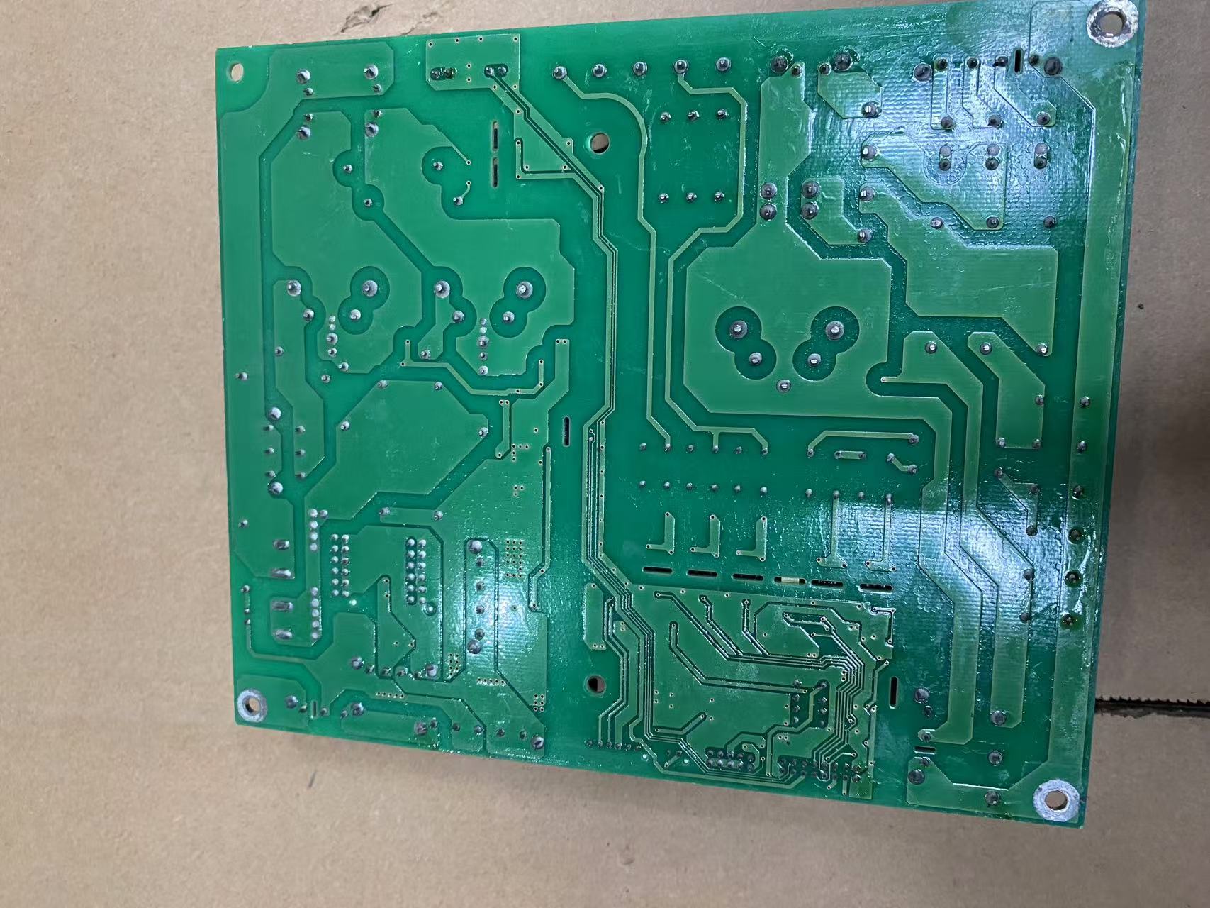 三共 G06A863A01-B 電路板