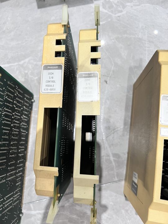 HONEYWELL 620-0085 PLC MODULE
