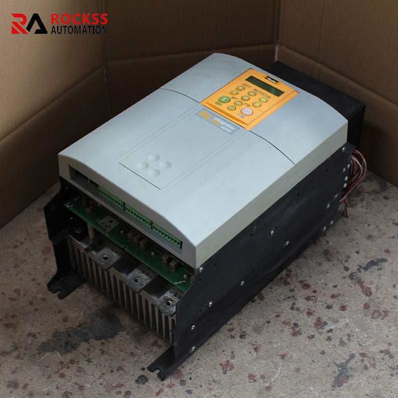 Eurotherm 591P/0270/500/0011/UK/AN/0/230 直流調速器