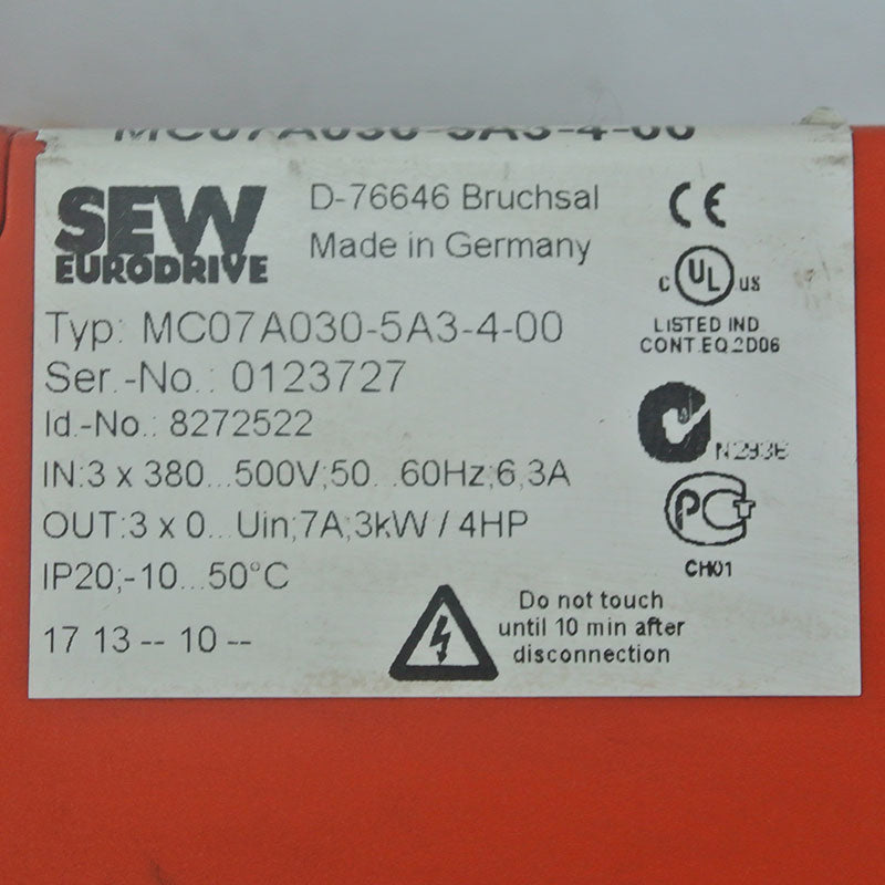 SEW MC07A030-5A3-4-00 MC07A030-5A3-4-00 變頻器