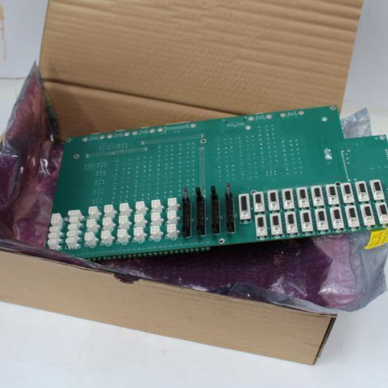 Lam Research 810-031325-106 710-031325-106 闆卡