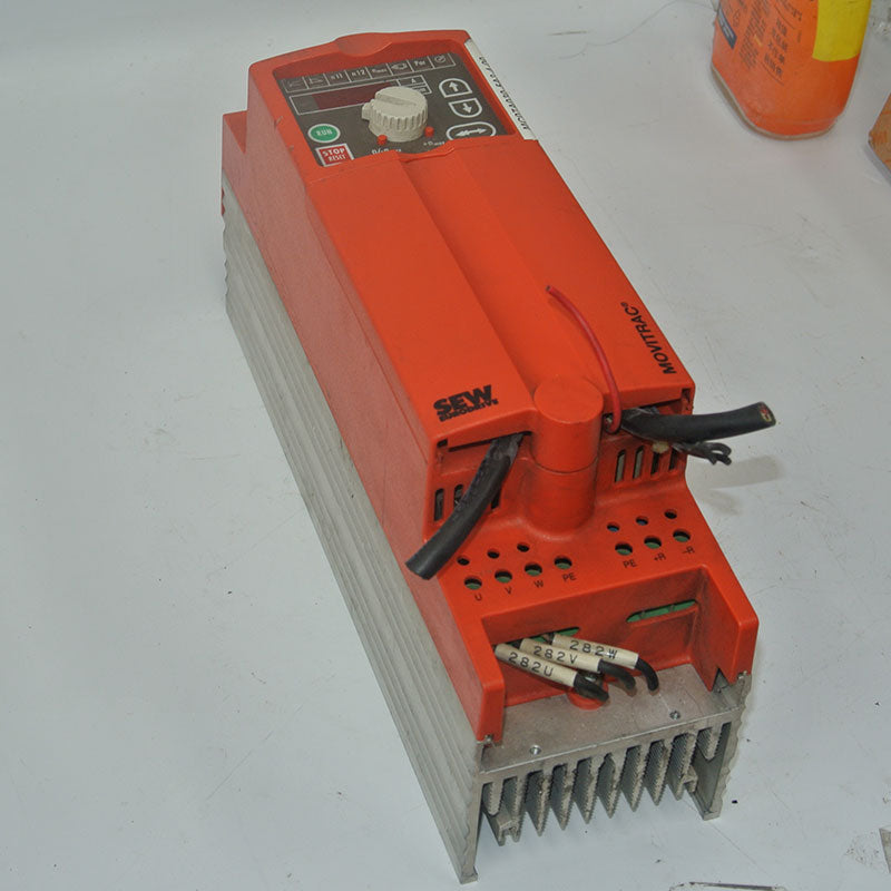 SEW MC07A030-5A3-4-00 MC07A030-5A3-4-00 變頻器