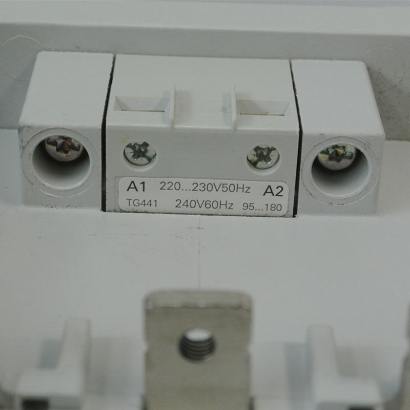 Allen Bradley 100-D95A11 100-DA 版（S1-11）接觸器