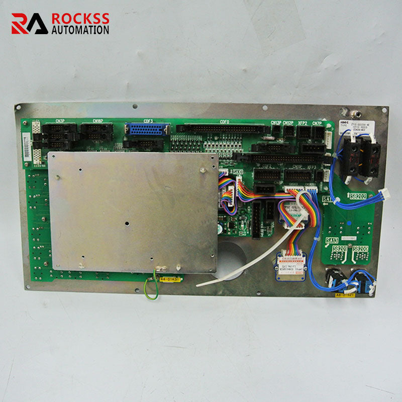 IDEC ZY1E-SS5256-4E Control Panel