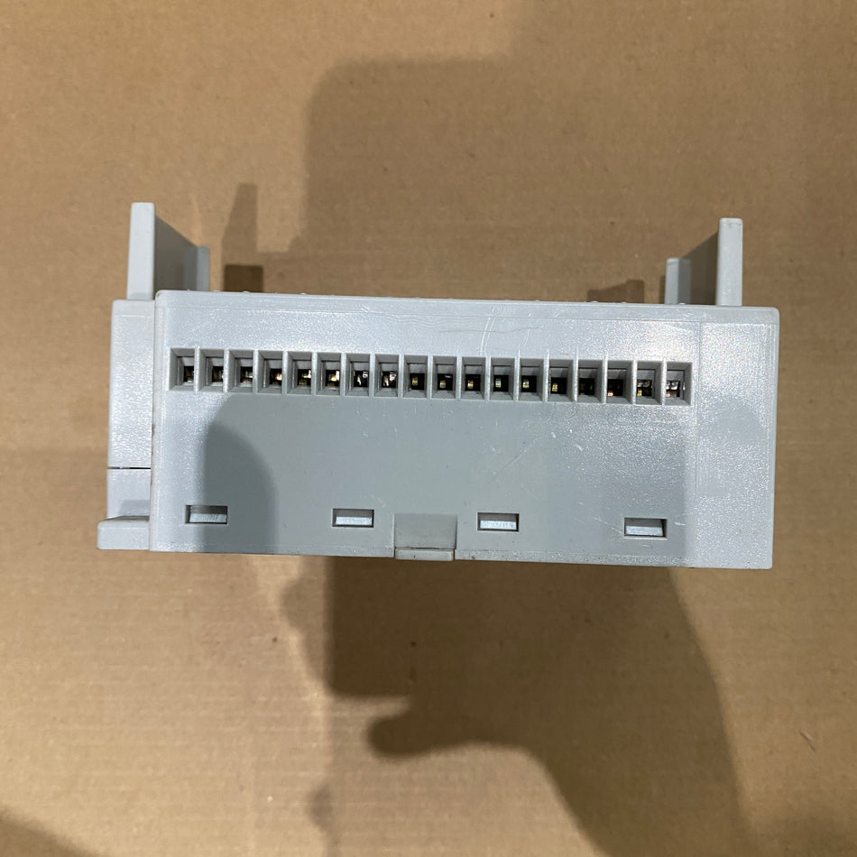 SixTrak SixNet 類比輸出模組 ST-AO-10V-08FB