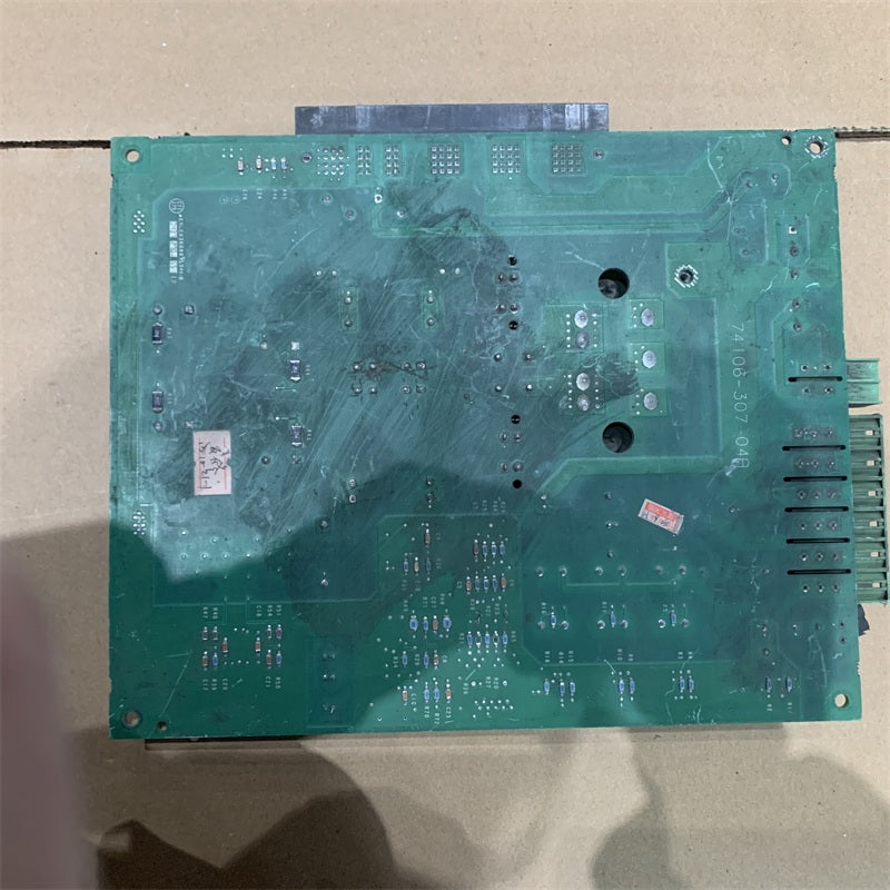 Allen Bradley 74106-308-52 驅動板