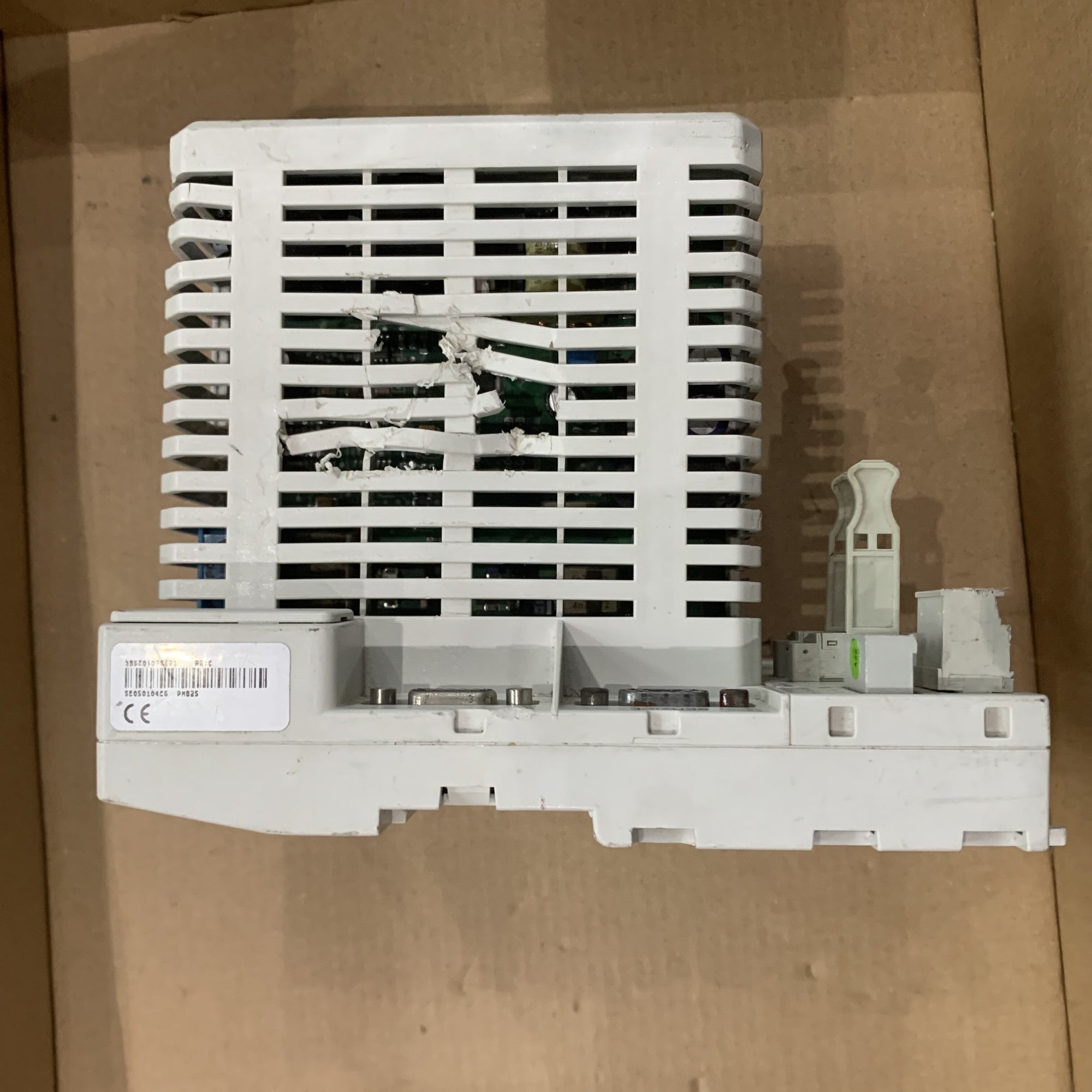 ABB PM825 處理器模組