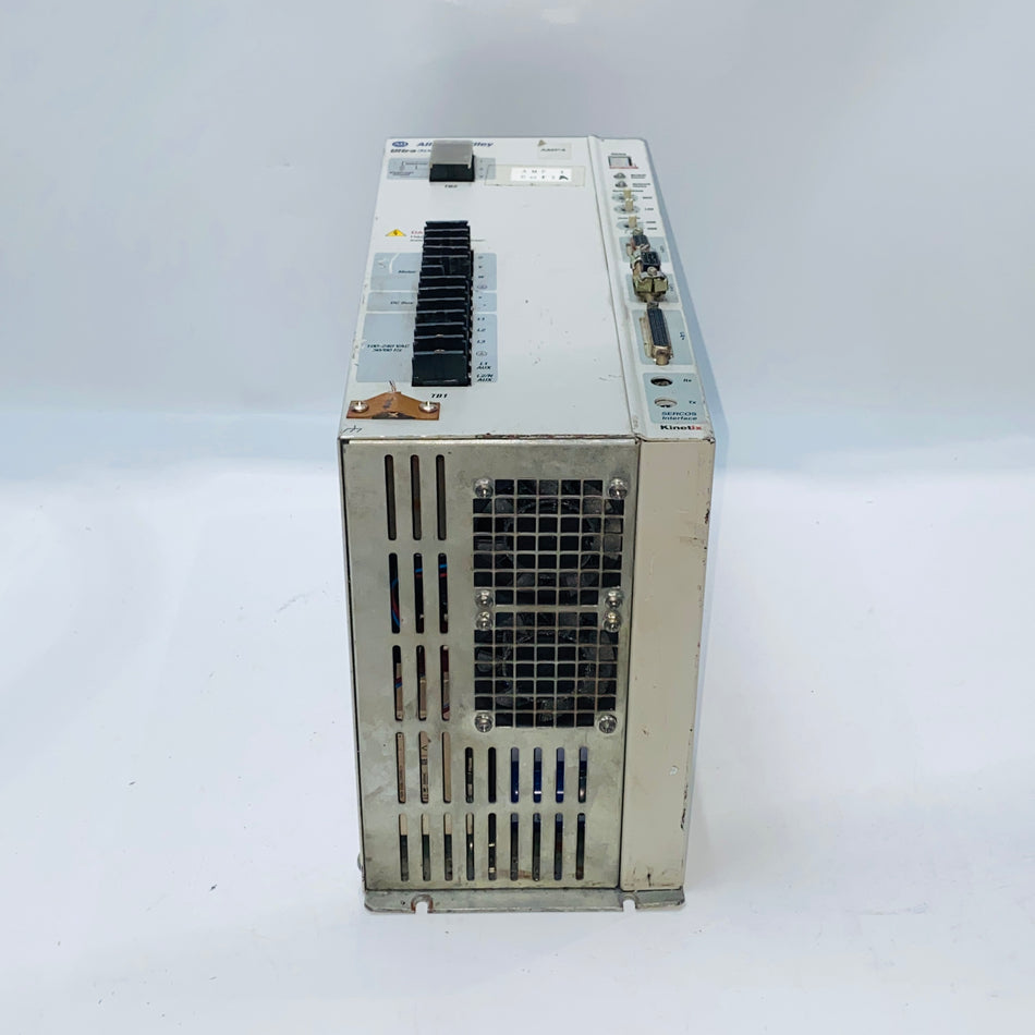 Allen Bradley 2098-DSD-075-SE Ultra 3000 Servo Drive