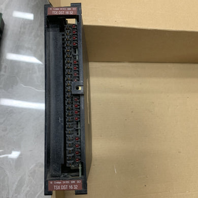 Schneider TSXDST1632 Output Module