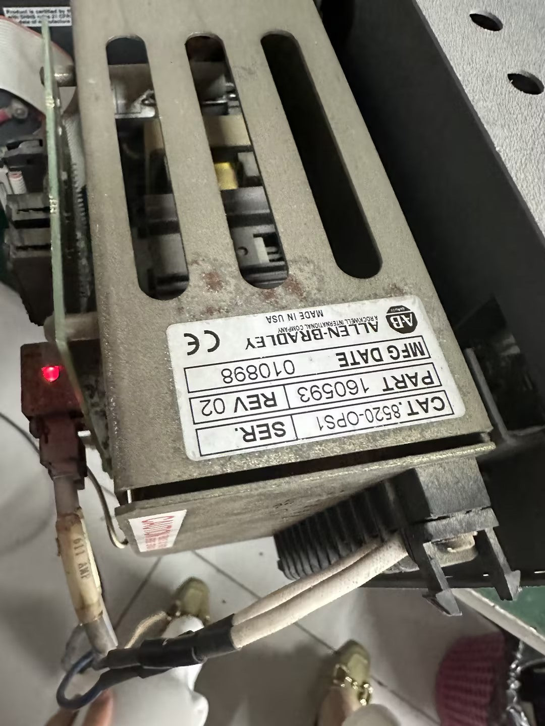 Allen Bradley 8520-MOP7 9/系列單色操作面板