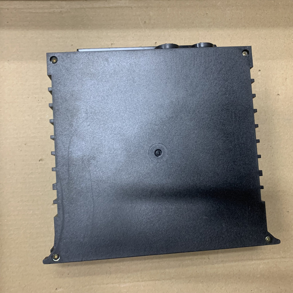 施耐德 TSXDST1682 輸出模組