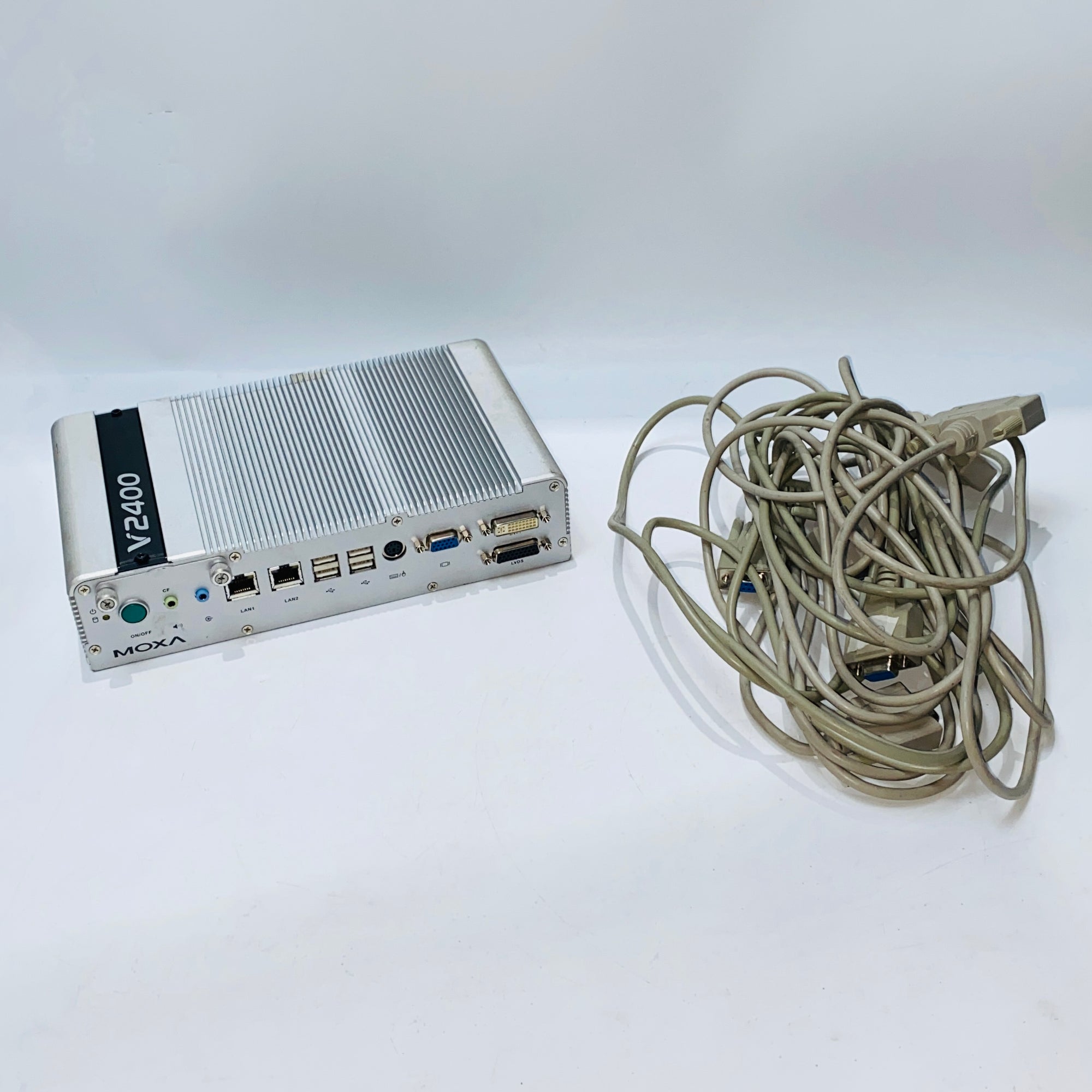 MOXA V2401-XPE Embedded Industrial Computer