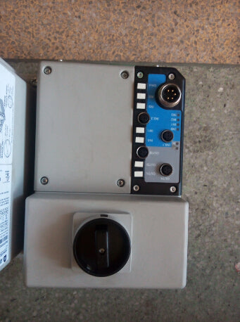 ALLEN BRADLEY 294E-FD4P2Z-G1-SB變頻器