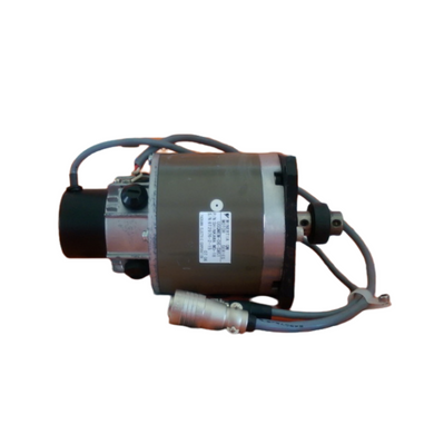 Yaskawa  USED  UGRMEM-01SSW11 Motor