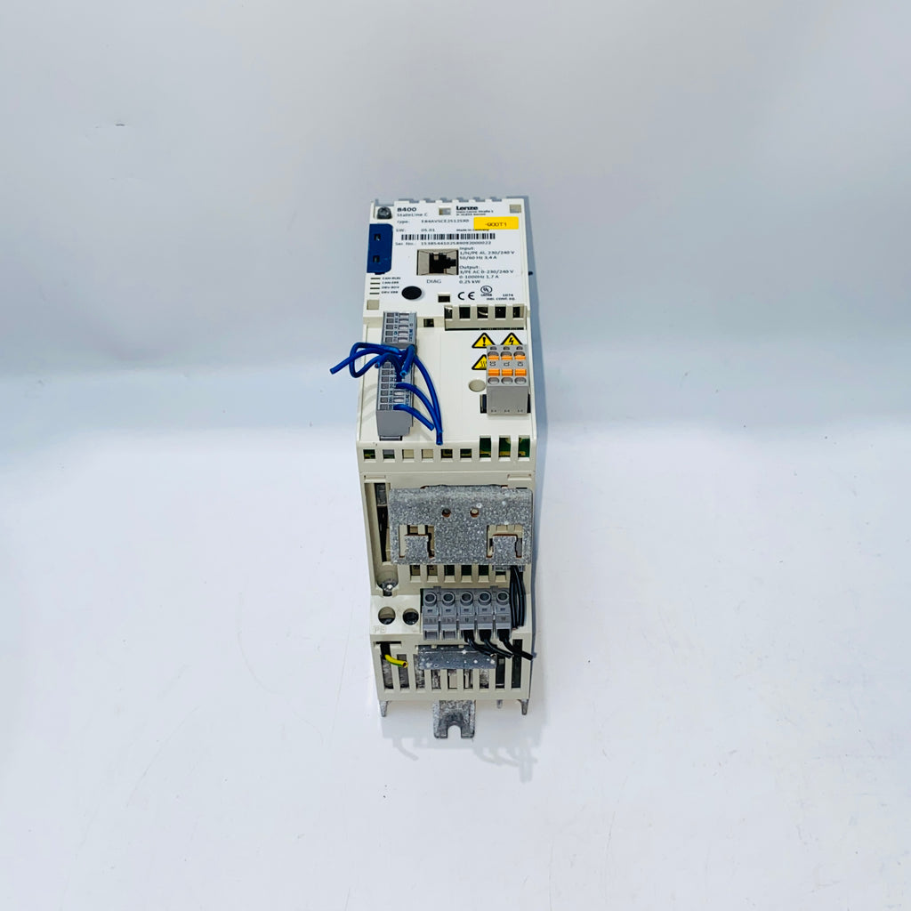Lenze E84AVSCE2512SX0 Inverter Drives 8400