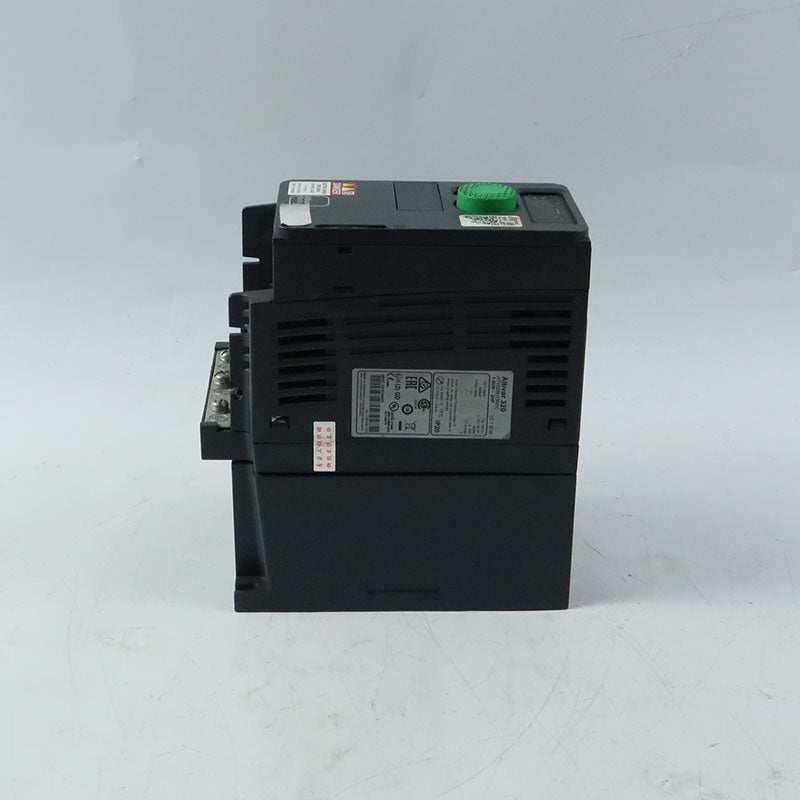 施耐德ATV320U15M2C變頻器