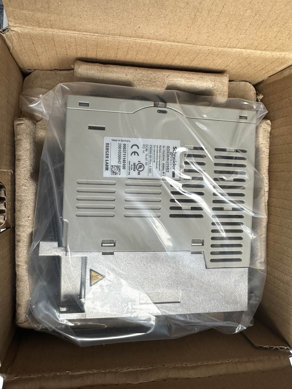 施耐德電機SD328AU25S2運動控制驅動器