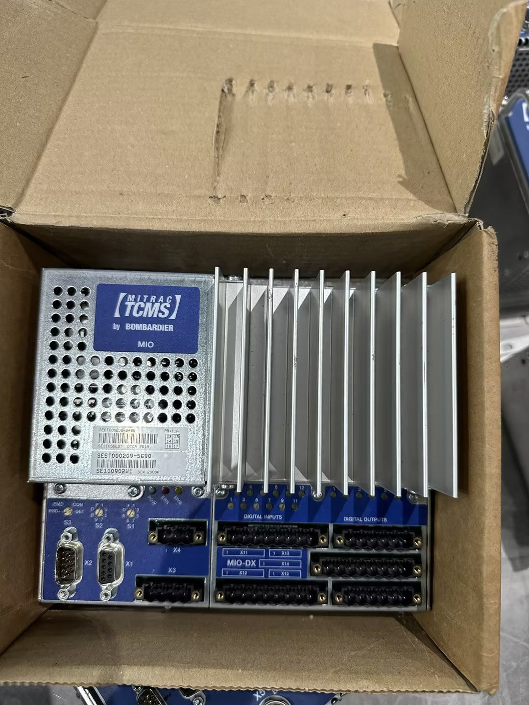 Bombardier 3EST000209-5690 Controller module