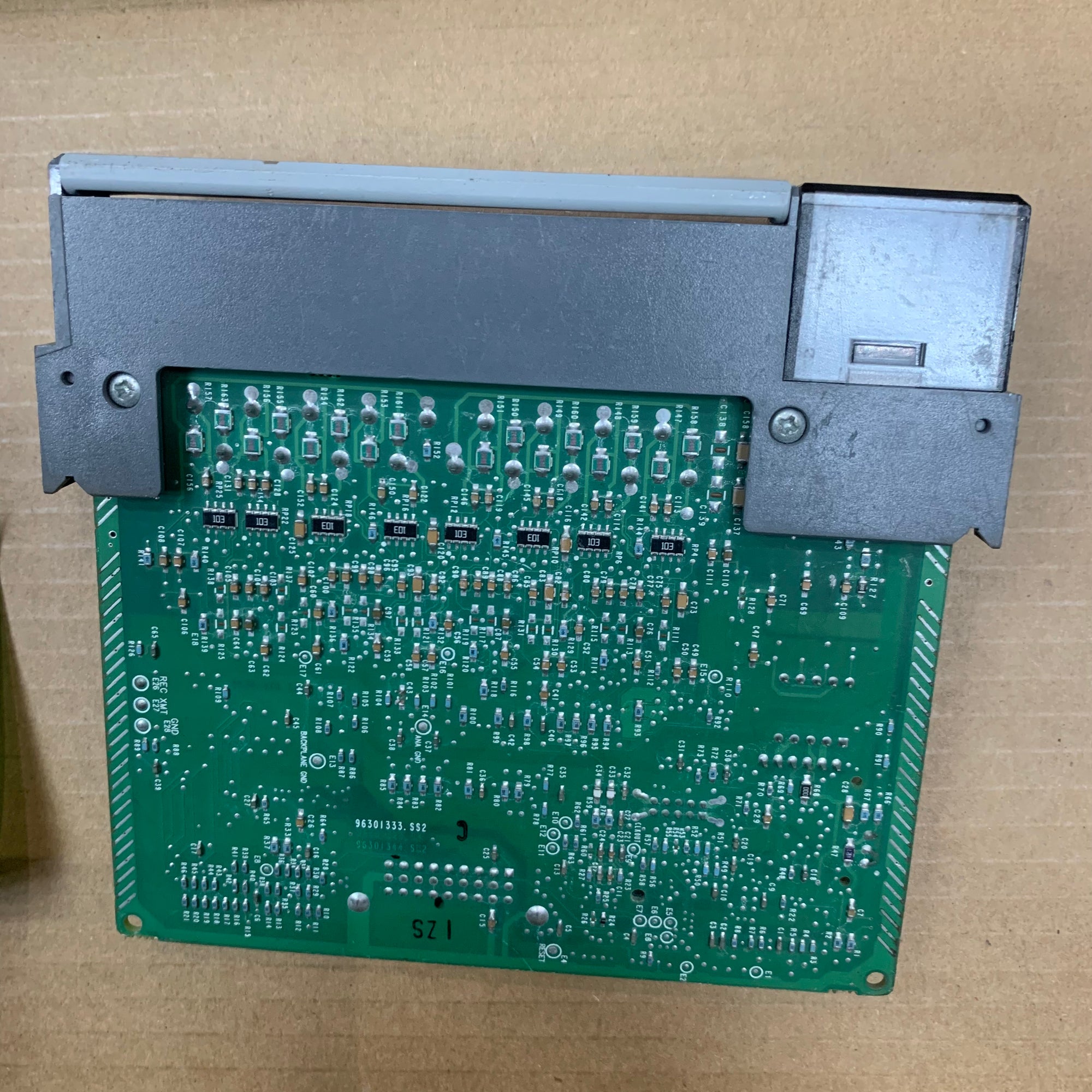 Allen Bradley 1746-NI16I SLC 16點類比輸入模組