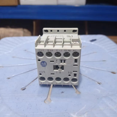 Allen-Bradley 700-K40E-DJM Contactor