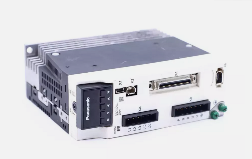 Panasonic MBDLN25SG 400W 交流伺服驅動器