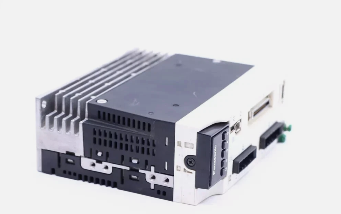 Panasonic MBDLN25SG 400W 交流伺服驅動器