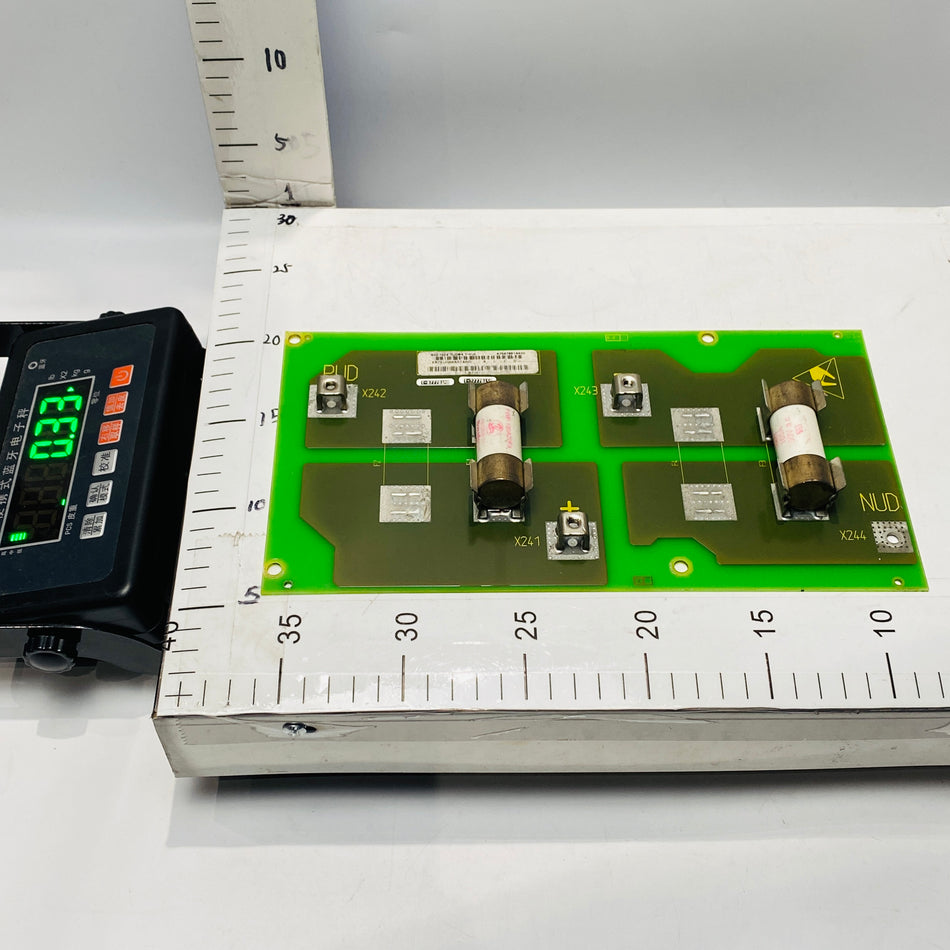Siemens 6SE7024-7UD84-1HG0 Inverter Board
