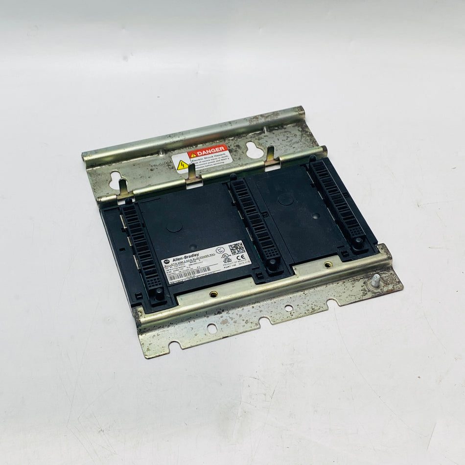 ALLEN BRADLEY 2094-PRS2 PLC RACK