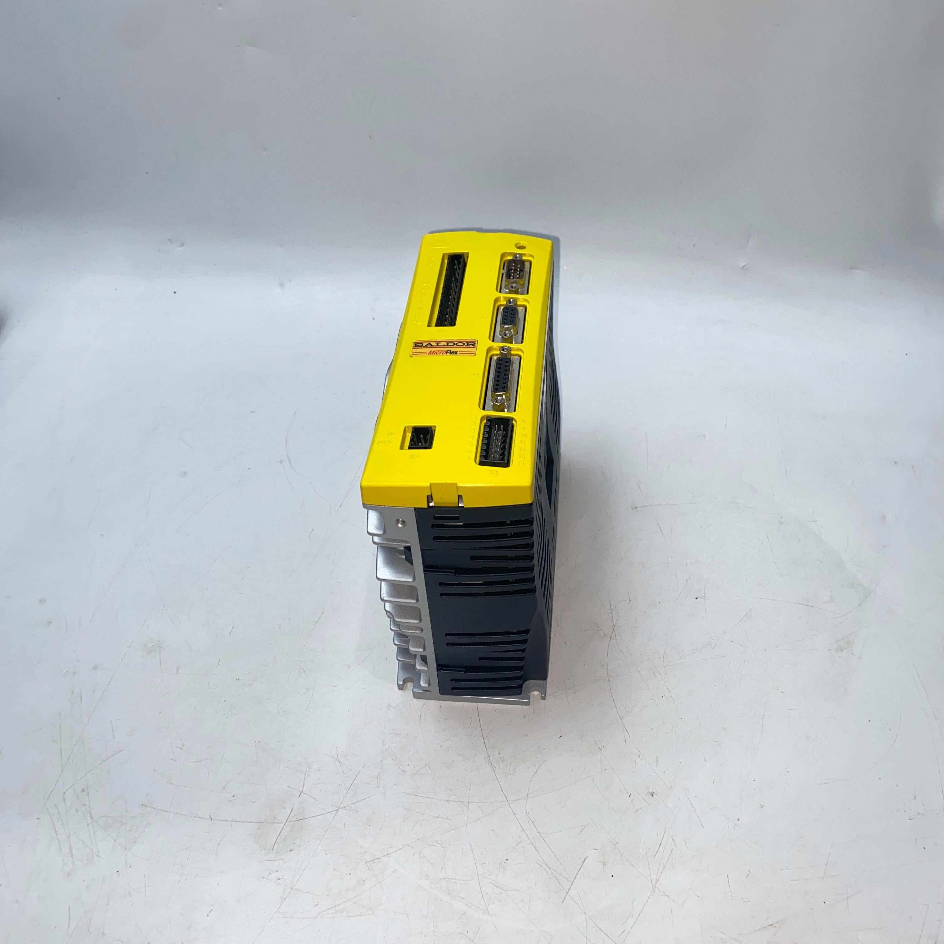 BALDOR FMH2A03TR-EN23-D MicroFlex驅動器