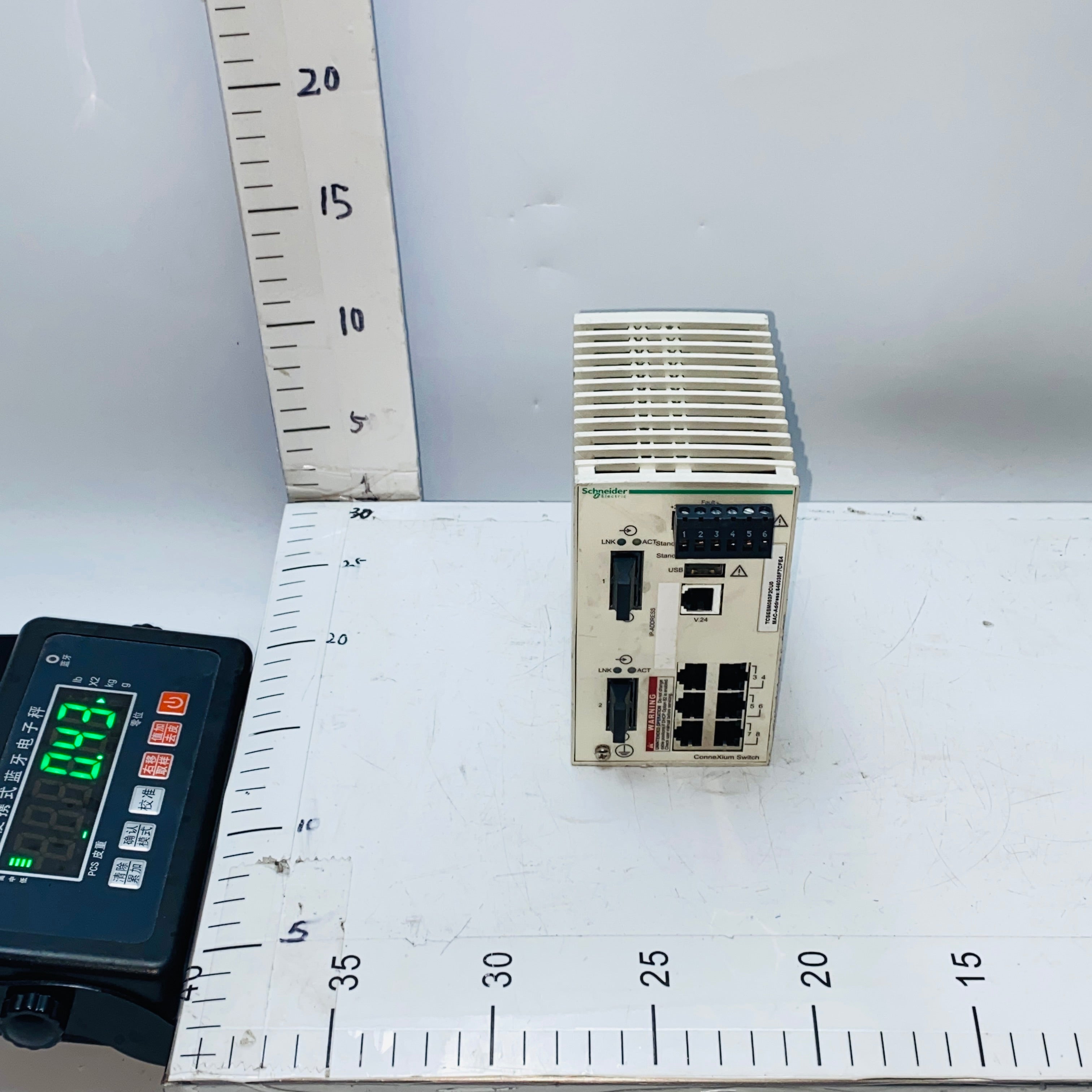 SCHNEIDER ELECTRIC TCSESM083F2CU0 CONNEXIUM MANAGED SWITCH