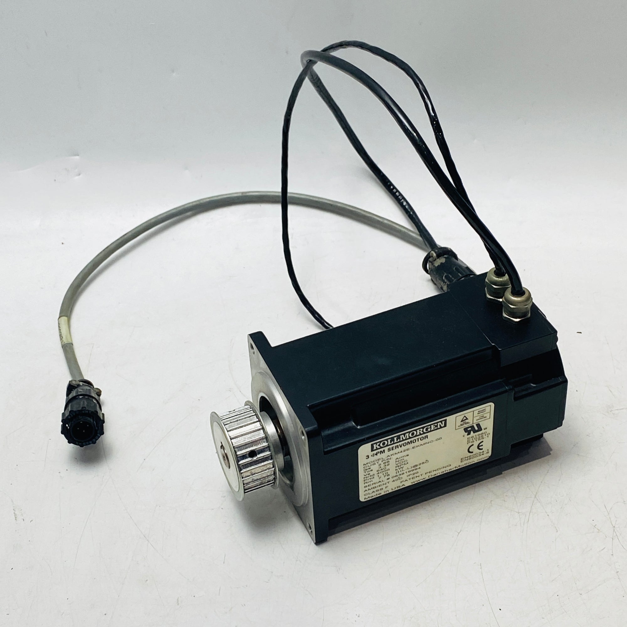 科爾摩根 AKM42E-EKMNC-00 伺服電機