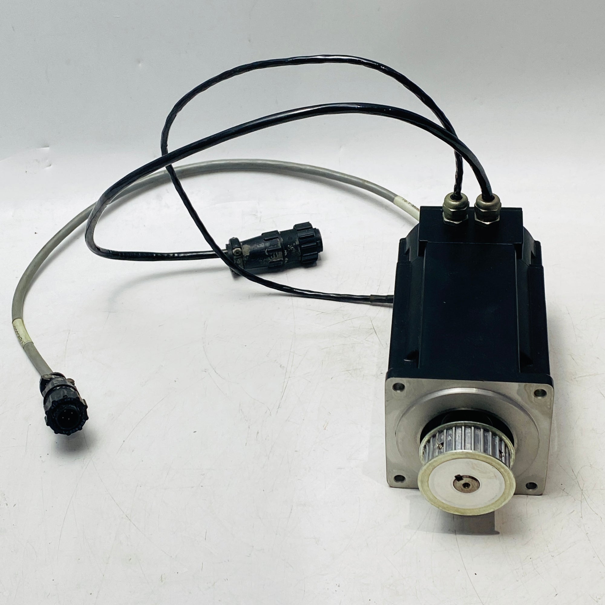 科爾摩根 AKM42E-EKMNC-00 伺服電機